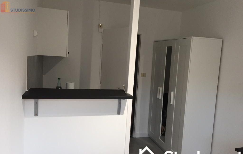 Studio à Reims