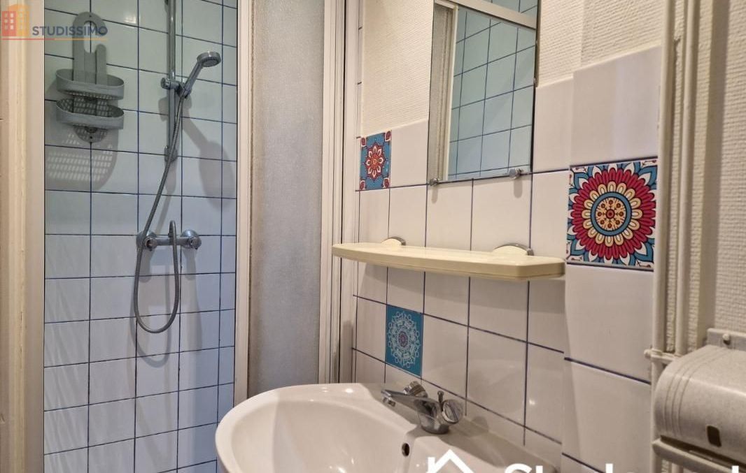 Studio meublé 11m² Reims 51100 - Meublé, DPE A - Photo 2