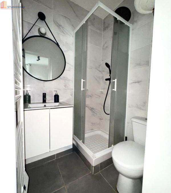 Studio meublé 18m² Reims 51100 - Meublé, compact - Photo 2
