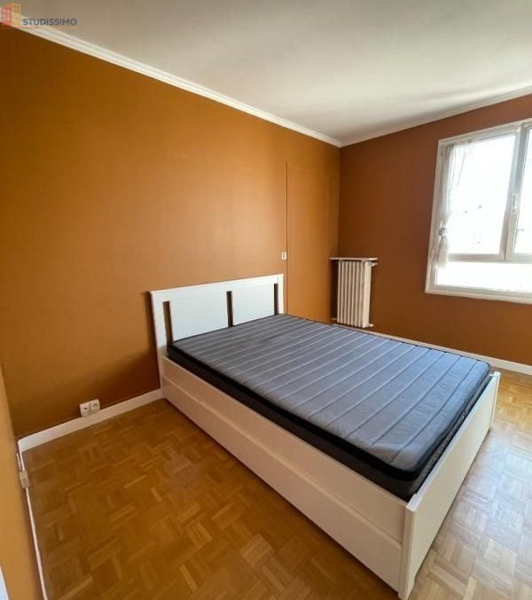 Studio meublé 8m² Reims - Idéal étudiant, calme - Photo 2