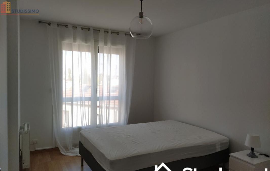 Studio meublé 13m² Reims 51100 - Calme, au 3e étage - Photo 1