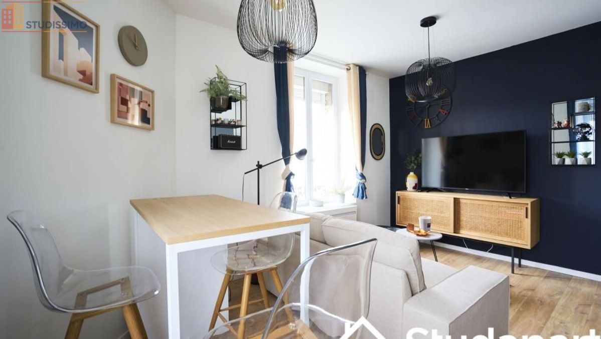 Studio meublé 9m² Reims - Petit espace, lumineux - Photo 1