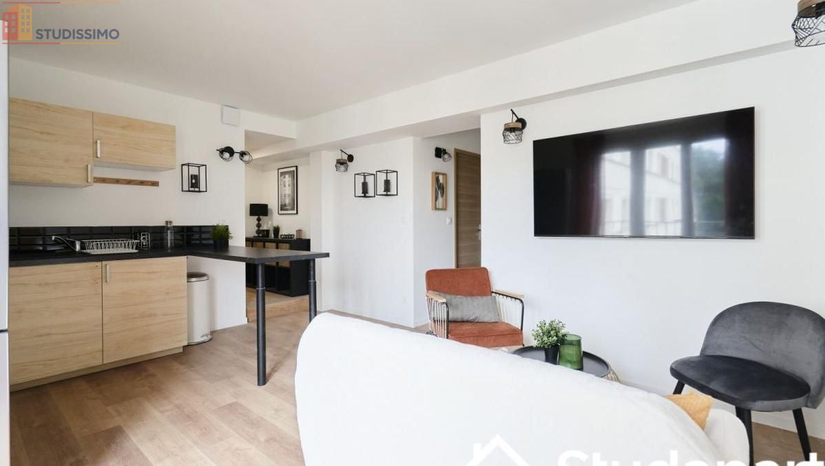Studio meublé 11m² Reims 51100 - Calme, lumineux - Photo 2