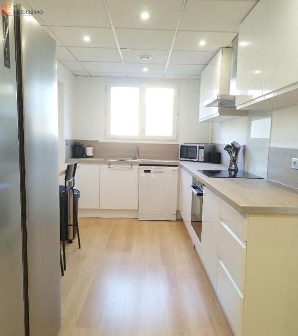 Studio meublé 10m² Reims 51100 - Calme, meublé - Photo 4