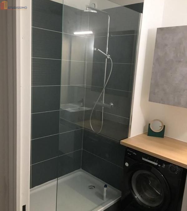 Studio meublé 14m² Reims 51100 - Meublé, 1er étage - Photo 1