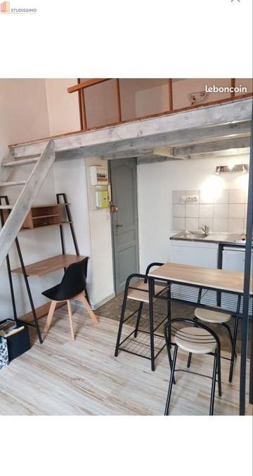 Studio meublé 18m² Reims centre - Calme, proche commerces - Photo 2
