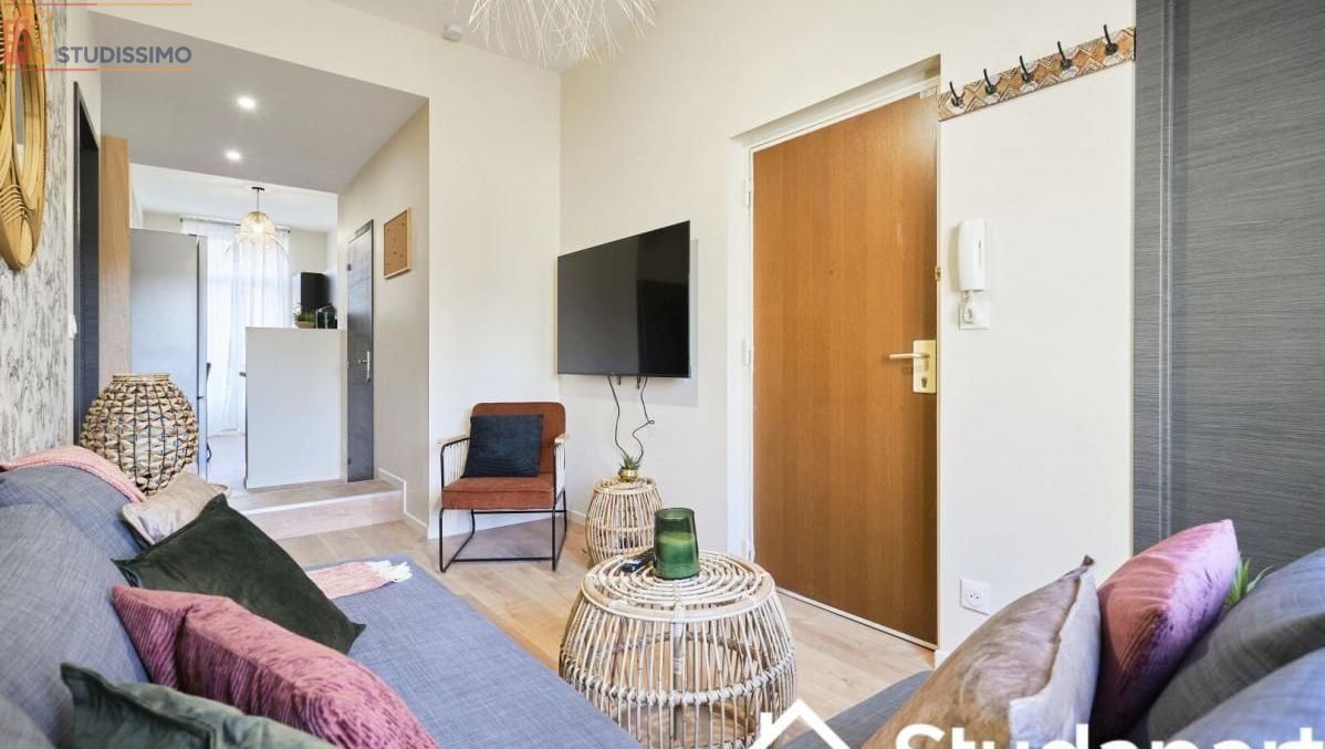 Studio meublé 11m² Reims 51100 - Meublé, DPE A - Photo 1
