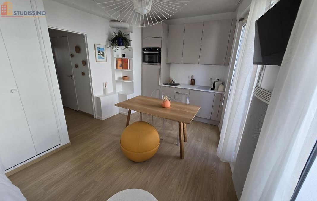 Studio meublé 19m² Reims 51100 - Meublé, DPE D - Photo 5
