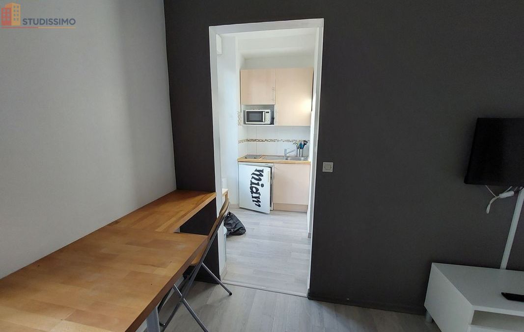 Studio meublé 25m² Reims - Meublé, 1er étage - Photo 7