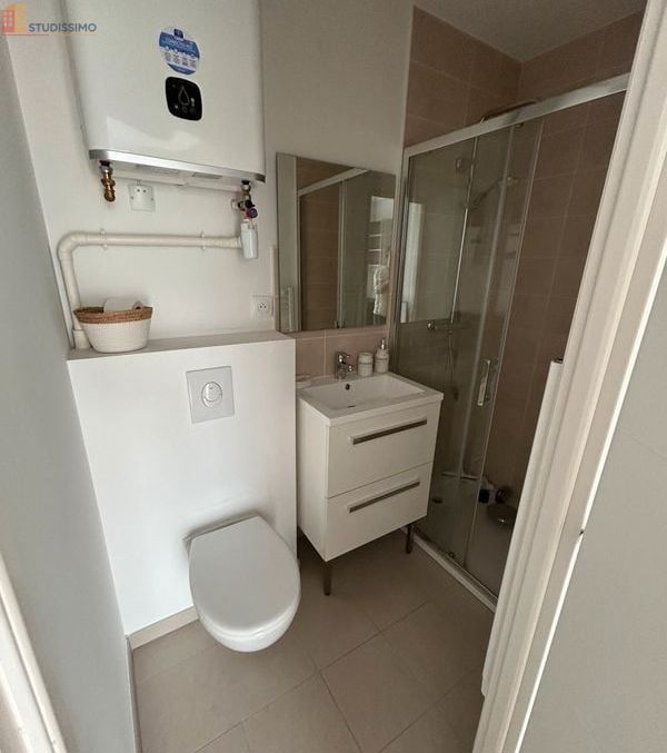 Studio meublé 18m² Reims 51100 - Neuf, proche gare - Photo 1