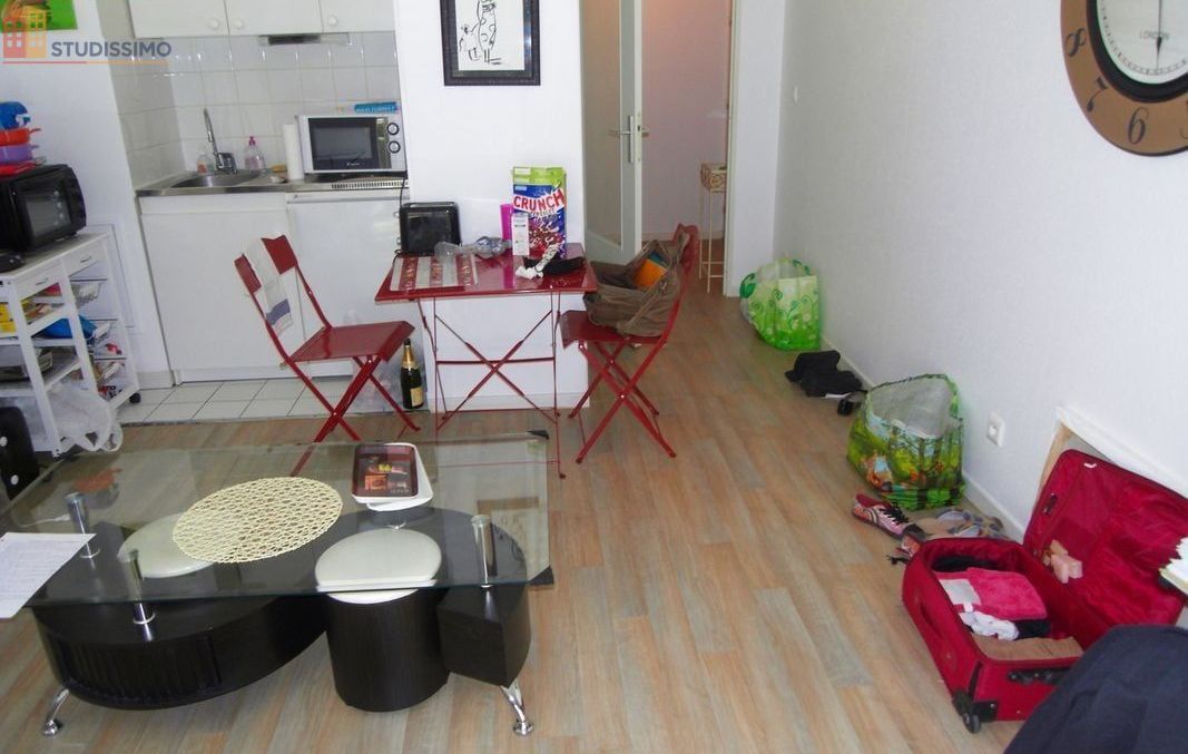 Studio 25m² Reims 51100 - Proche NEOMA, étage élevé - Photo 2