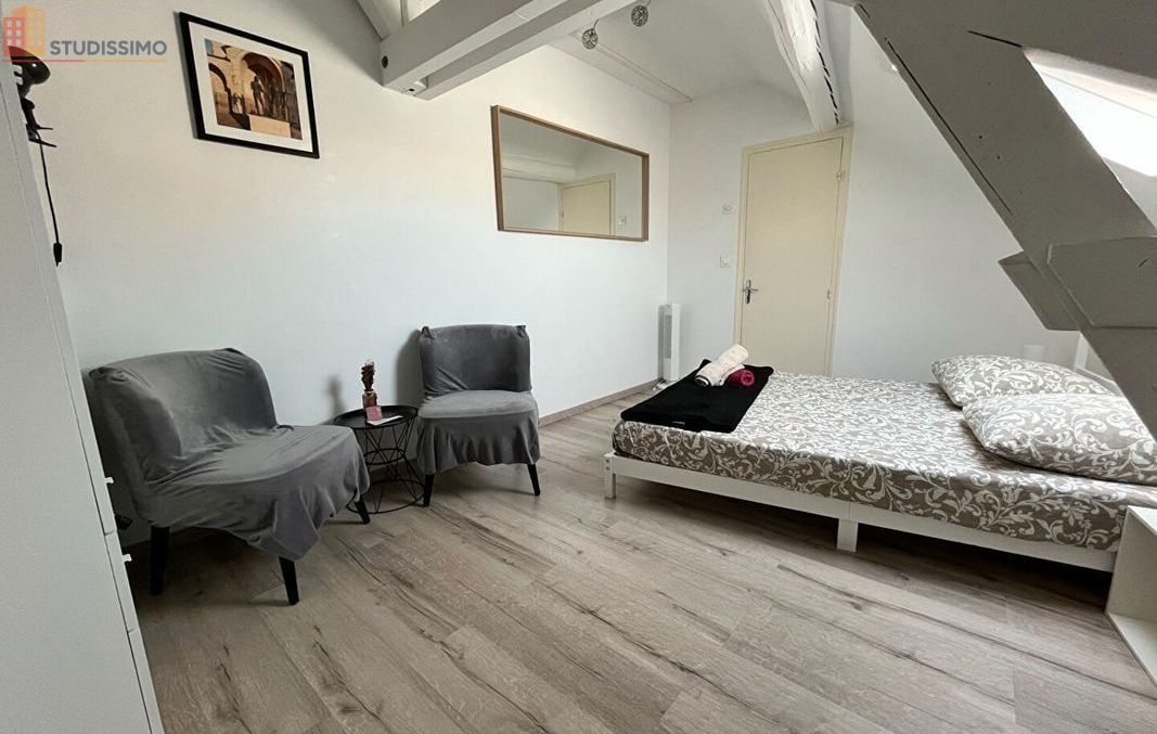 Studio meublé 14m² Reims 51100 - Au calme, 3e étage - Photo 3