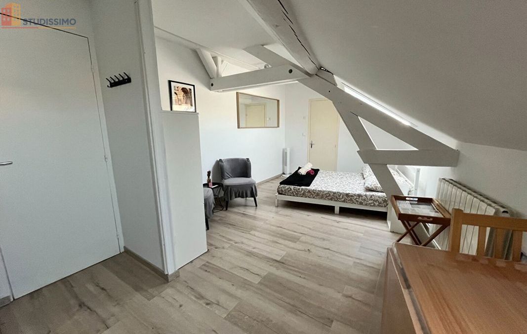 Studio meublé 14m² Reims 51100 - Au calme, 3e étage - Photo 4