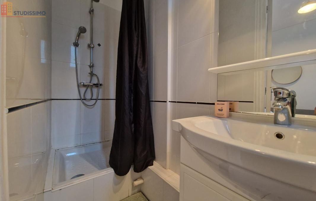 Studio meublé 22m² Reims - Meublé, 1er étage - Photo 1