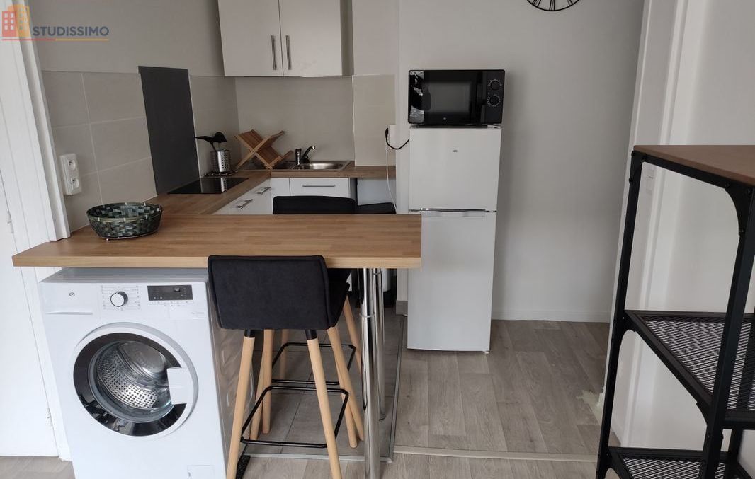 Studio meublé 24m² Reims centre - Proche place Aristide Briand - Photo 2