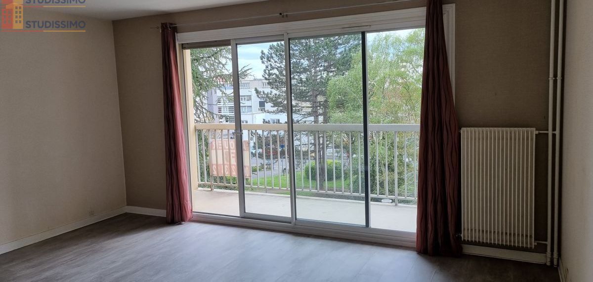 Studio à Reims