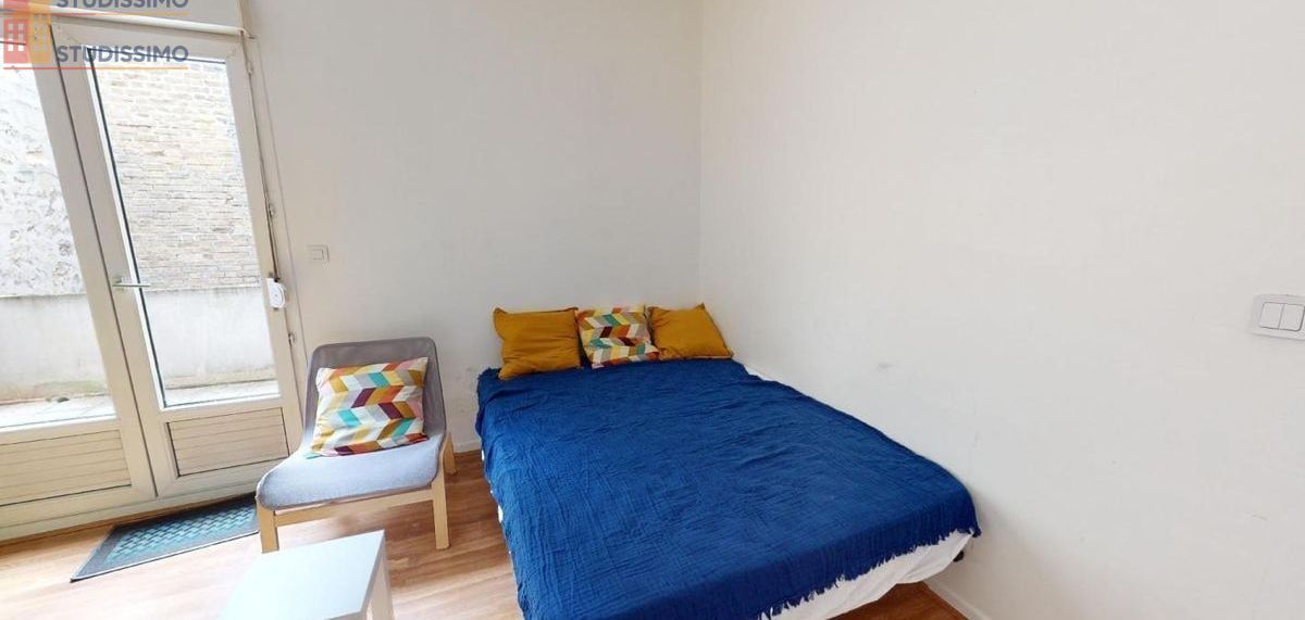 Studio meublé 17m² Reims 51100 - Meublé, 3e étage - Photo 4