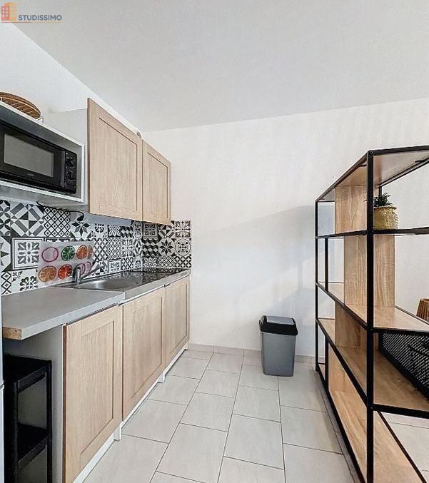 Studio meublé 28m² Reims 51100 - Meublé, DPE C - Photo 5