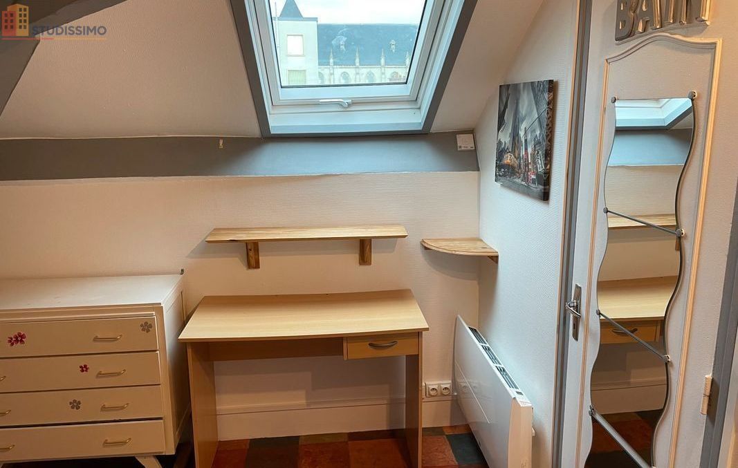 Studio à Reims