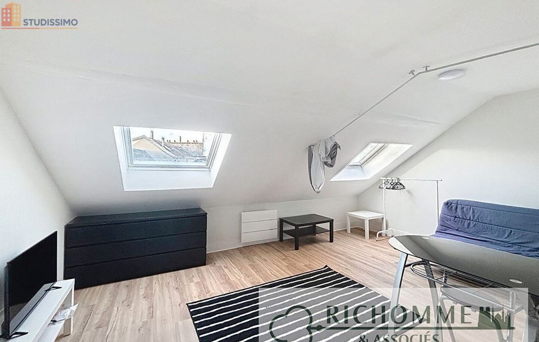 Studio meublé 21m² Reims 51100 - Dernier étage, lumineux - Photo 2