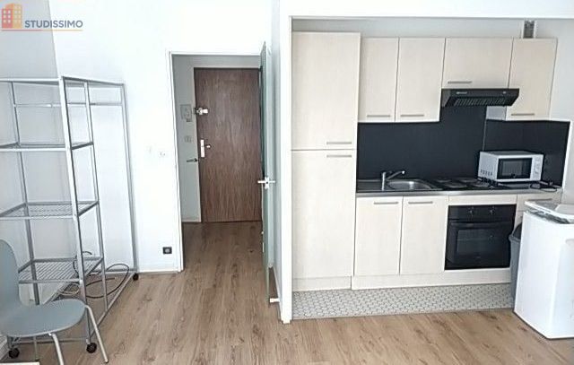 Studio 24m² Reims centre - Meublé, lumineux - Photo 2