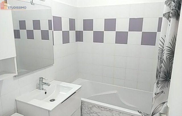 Studio 24m² Reims centre - Meublé, lumineux - Photo 1