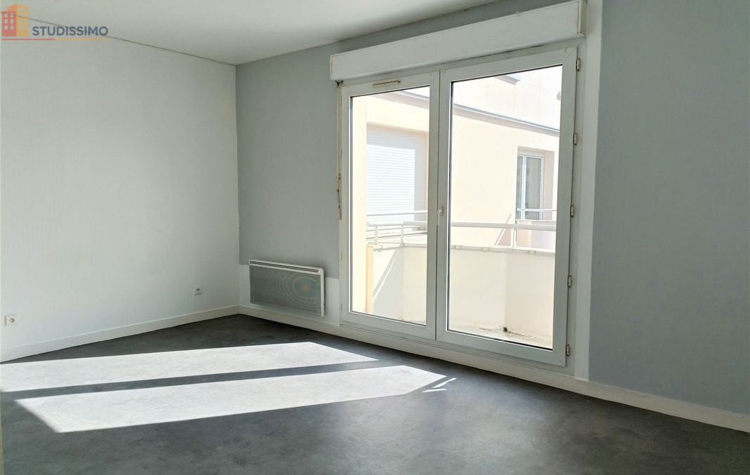 Studio à Reims