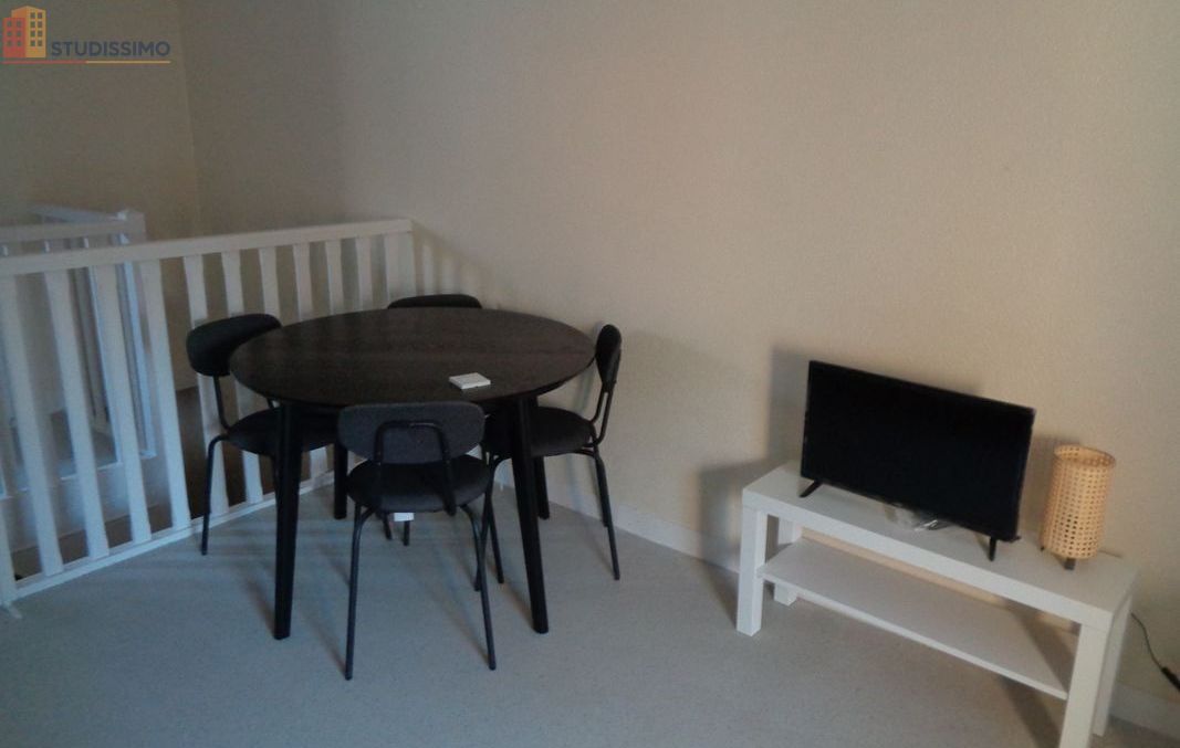 Studio à Reims
