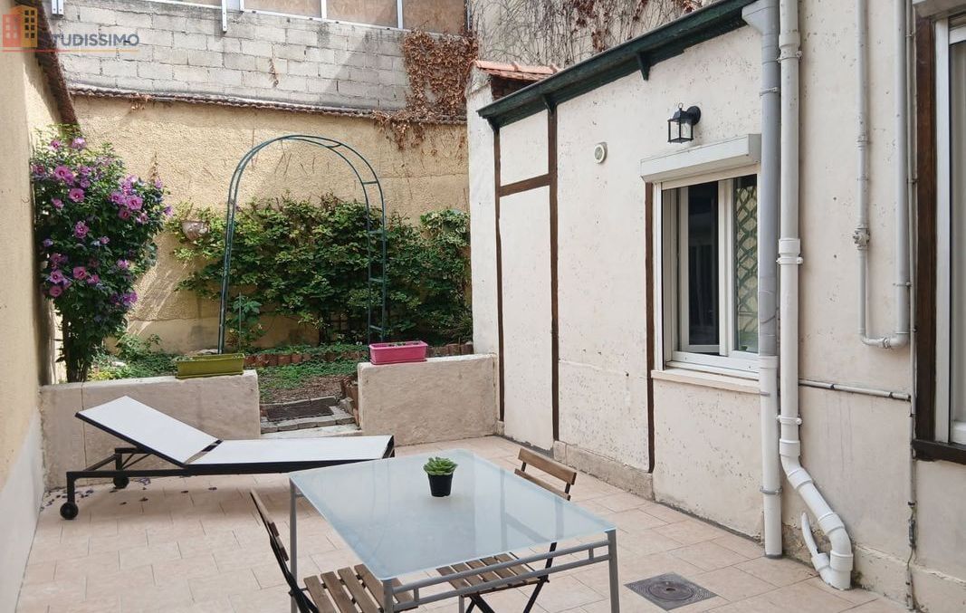 Studio à Reims