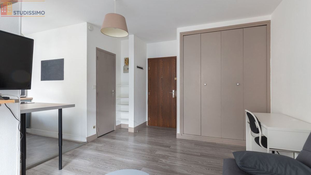 Studio 24m² Reims 51100 - Meublé, proche cathédrale - Photo 2
