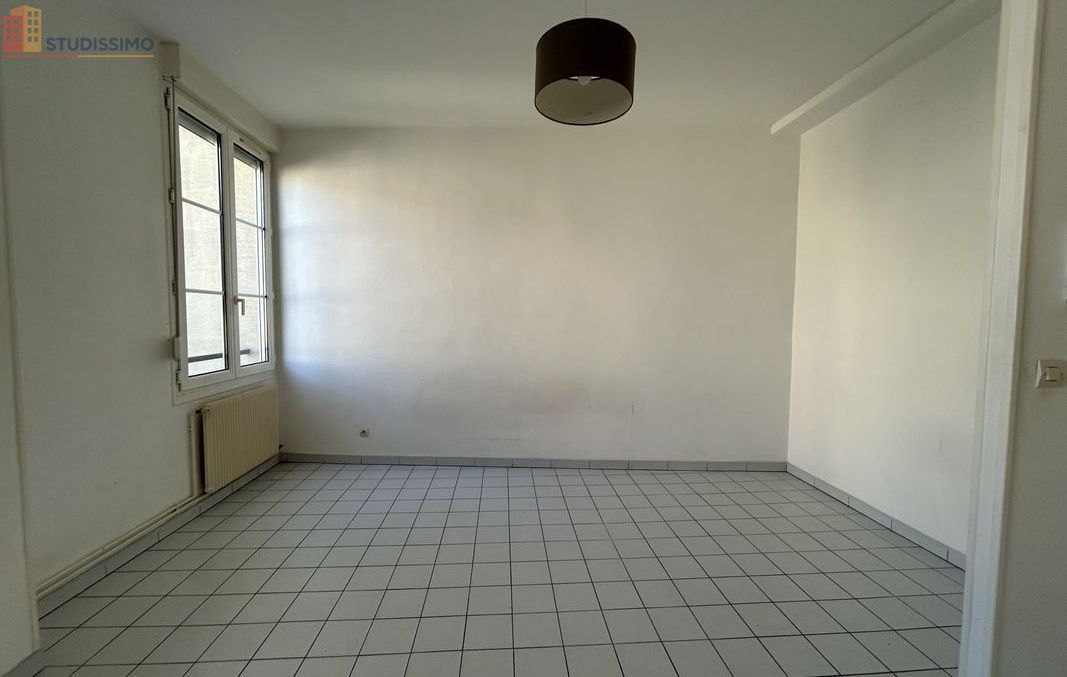 Studio à Reims