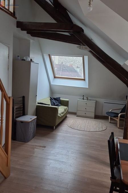 Studio à Reims