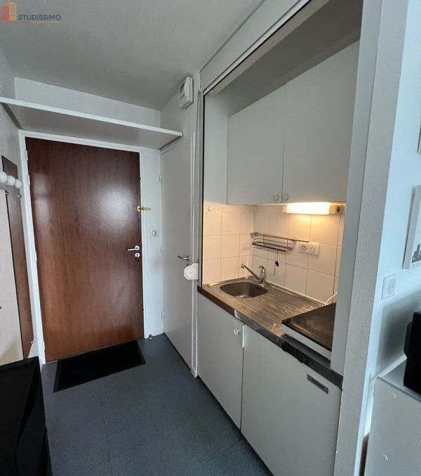 Studio meublé 20m² Reims - Meublé, DPE D - Photo 1