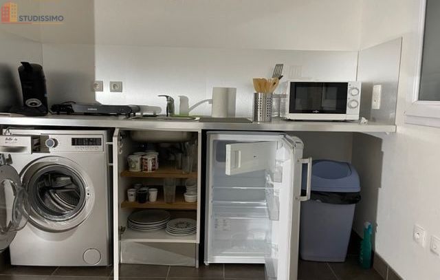 Studio meublé 34m² Reims centre - Grand, lumineux - Photo 4