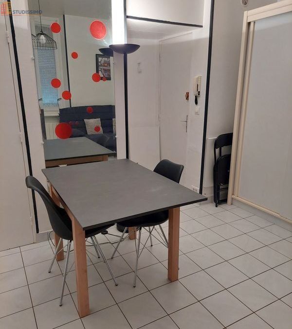 Studio à Reims
