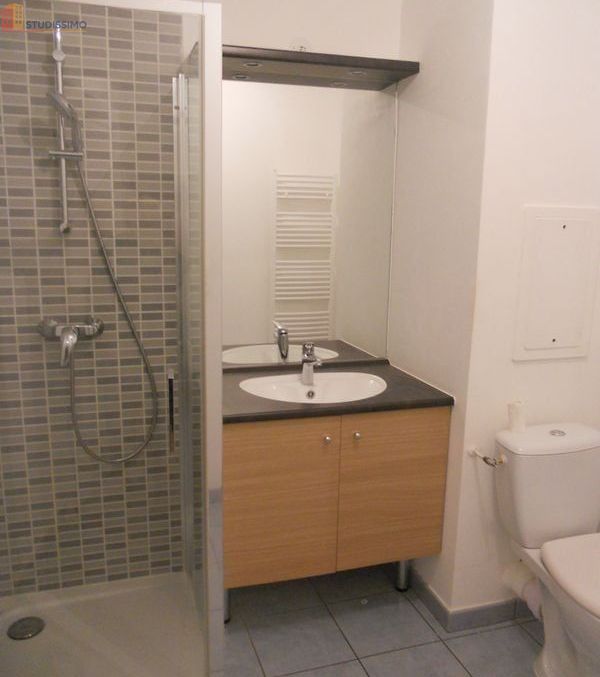 Studio 28m² Reims - Terrasse, parking, standing - Photo 3