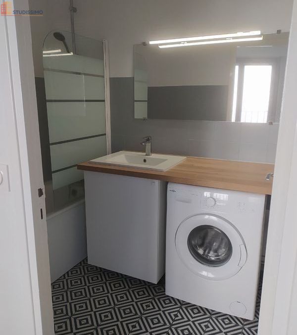 Studio meublé 21m² Reims - Meublé, DPE D - Photo 1
