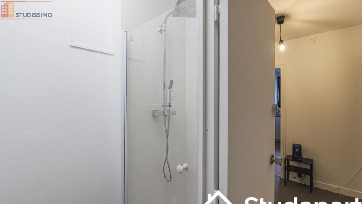 Studio meublé 13m² Reims 51100 - Meublé, 1 pièce - Photo 1