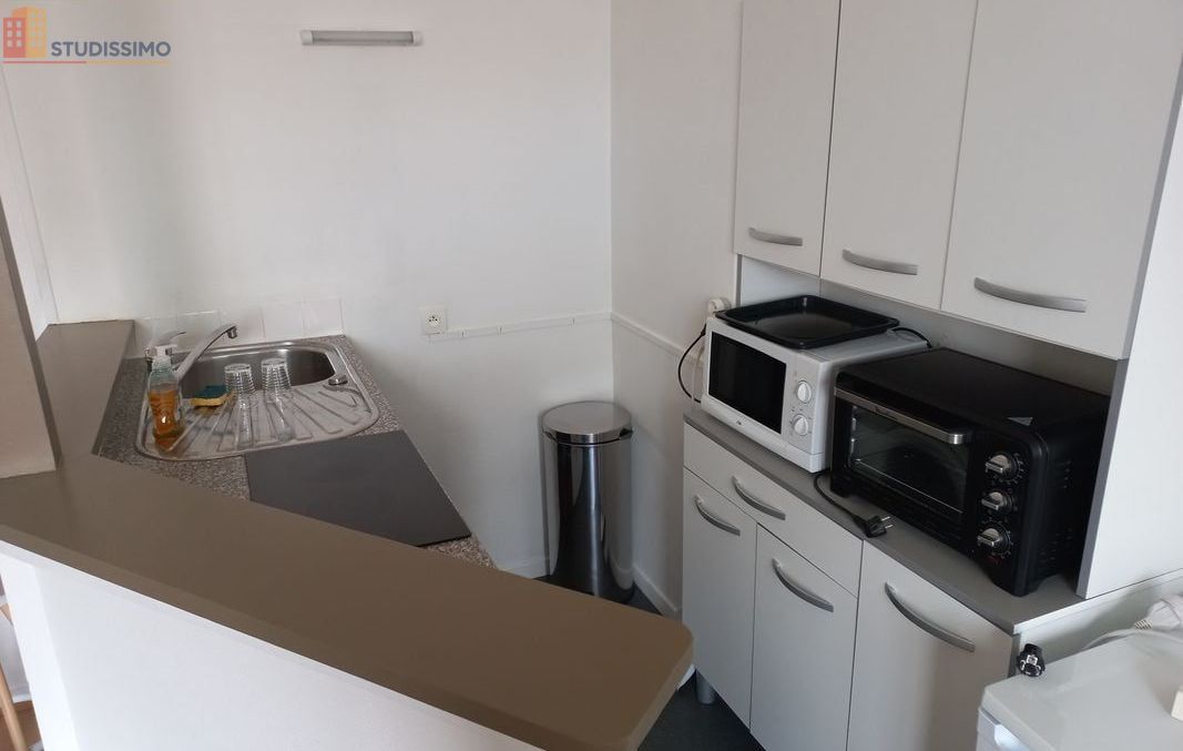 Studio meublé 25m² Reims 51100 - Meublé, lumineux - Photo 2