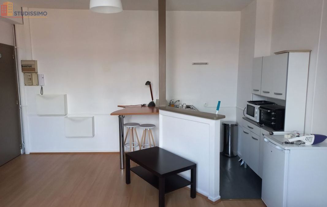 Studio meublé 25m² Reims 51100 - Meublé, lumineux - Photo 1