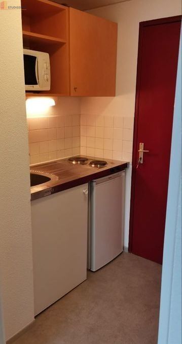 Studio meublé 18m² Reims 51100 - Meublé - Photo 1