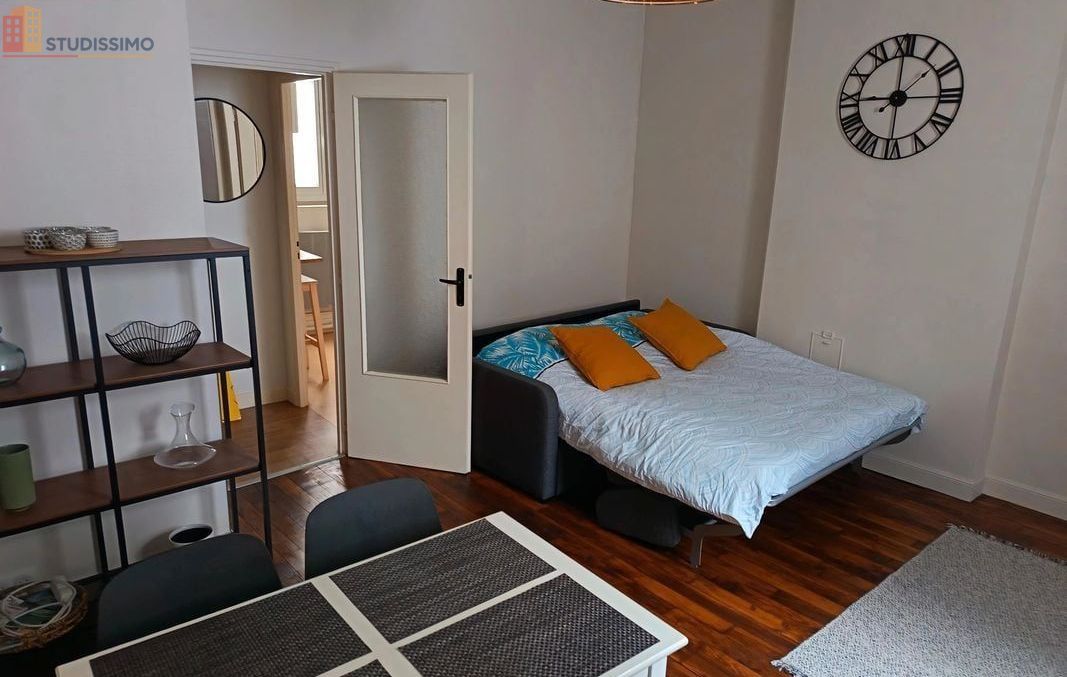 Studio meublé 32m² Reims 51100 - Charme cathédrale, lumineux - Photo 1