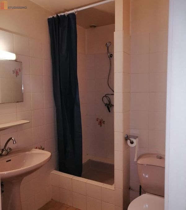 Studio meublé 16m² Épernay - Toutes charges comprises - Photo 2