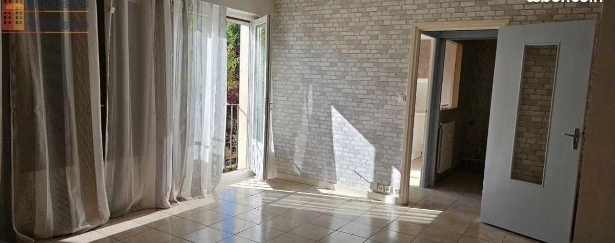 Studio à Châlons-en-Champagne