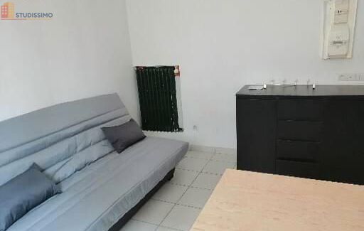 Studio meublé 14m² Épernay - Charges comprises - Photo 1