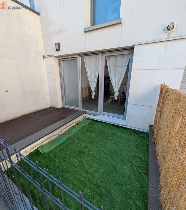 Studio meublé 24m² Reims centre - Résidence BBC, lumineux - Photo 2