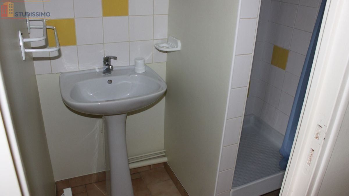 Studio meublé 20m² Reims - Meublé, lumineux - Photo 1