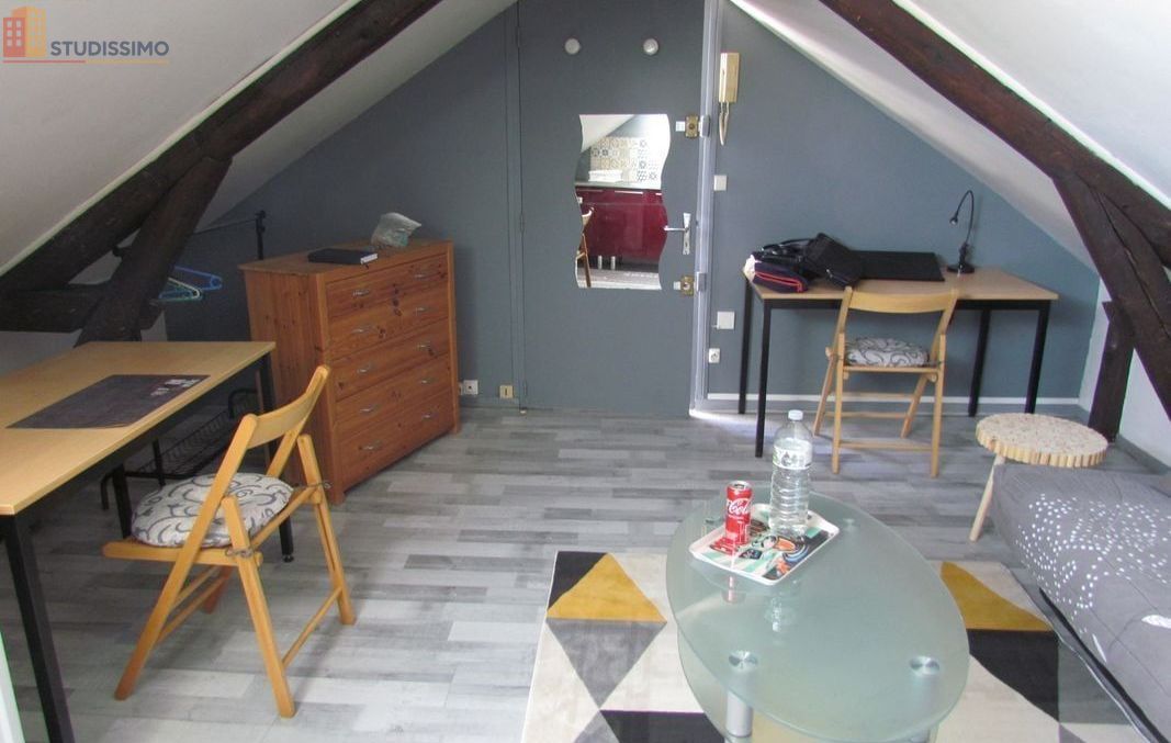 Studio 12m² Reims 51100 - Meublé, au calme - Photo 1