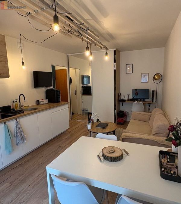 Studio 29m² Reims 51100 - Meublé, proche cathédrale - Photo 2