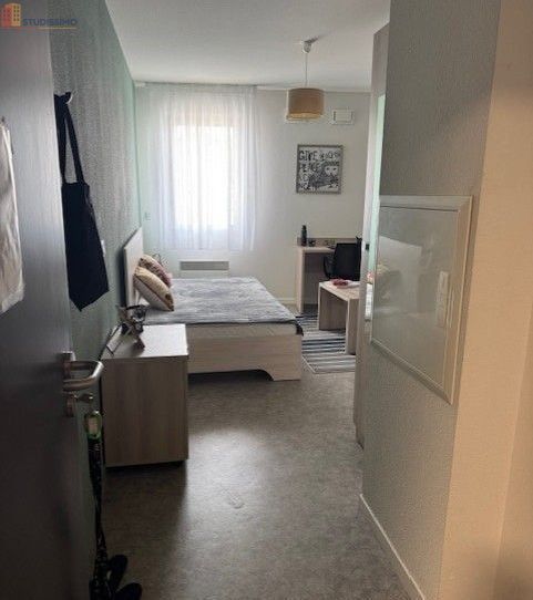 Studio à Reims